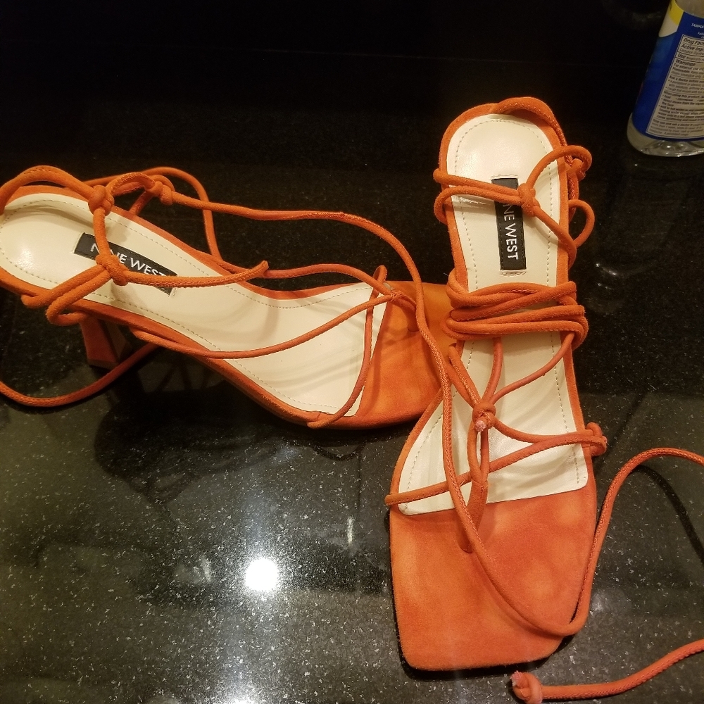 Sandals - Picture 4 of 4